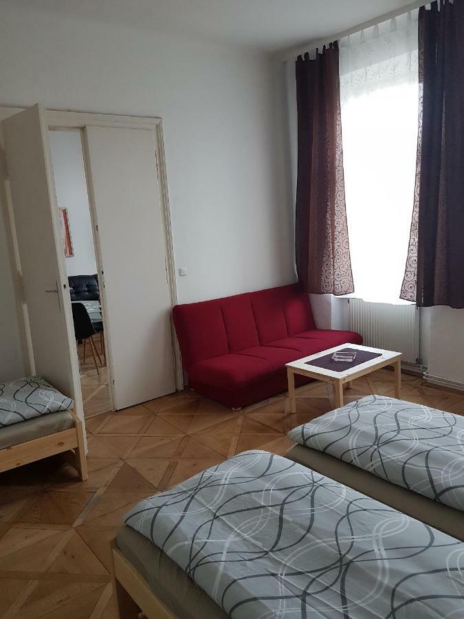 Gerald'S Apartment 12 Bécs Kültér fotó