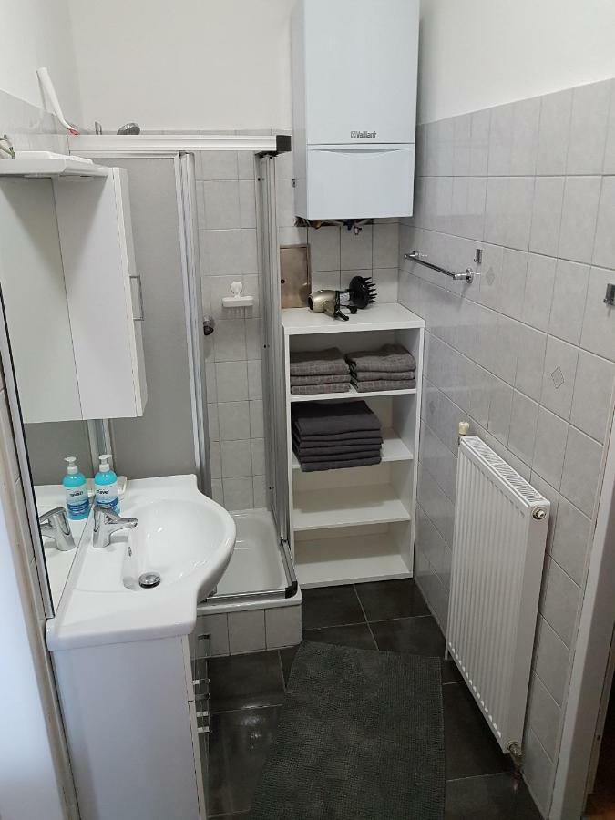 Gerald'S Apartment 12 Bécs Kültér fotó